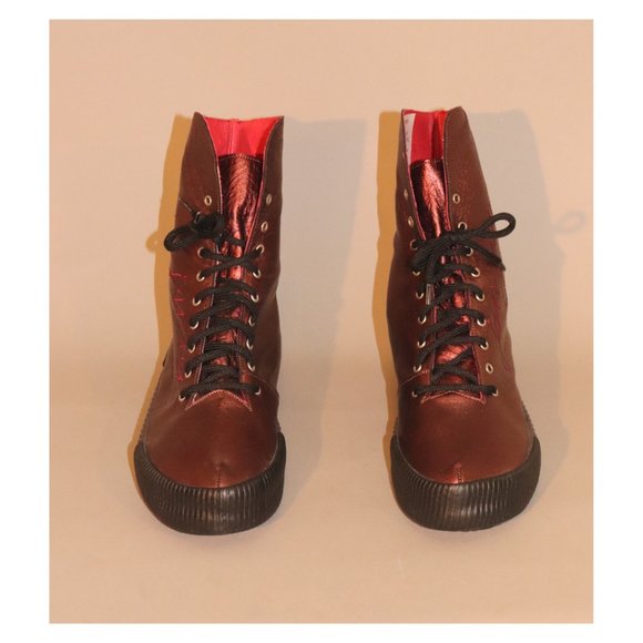 Jan Jansen Red Metallic High Top Sneakers NWOT Size 8 - Picture 2 of 4